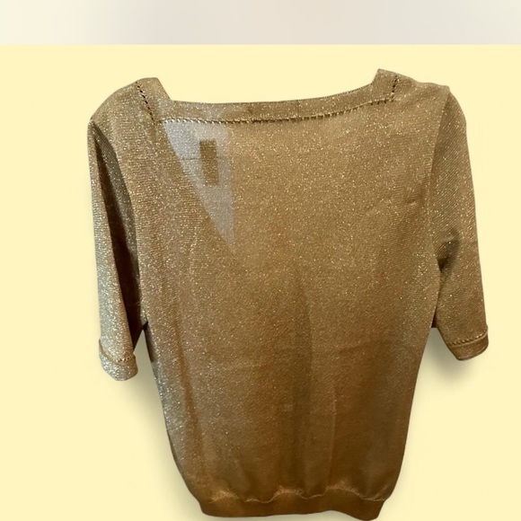 Doce De Coco Excellent condition blouse from Brazil in a beautiful gold color. - Picture 3 of 7